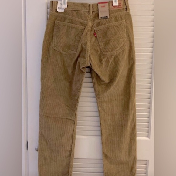 NWT Levi’s Low Pro Straight Leg Y2K Style Corduroy Tan Pants Size 31x30 - Picture 4 of 9
